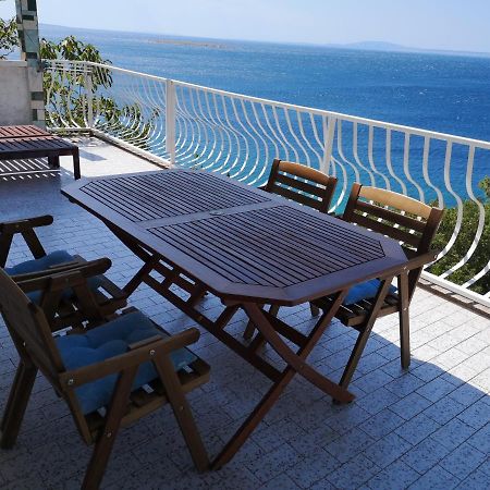 Apartments Bassi Stara Baška Dış mekan fotoğraf
