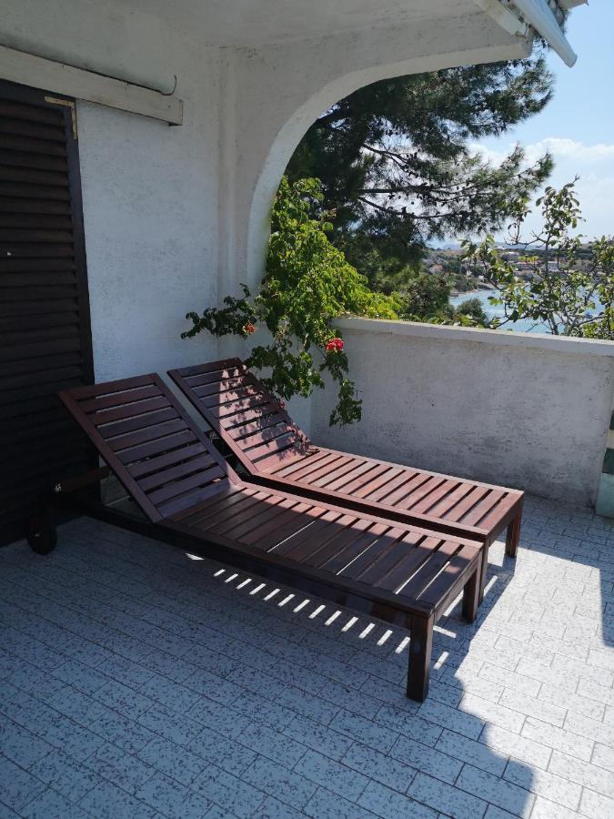 Apartments Bassi Stara Baška Dış mekan fotoğraf