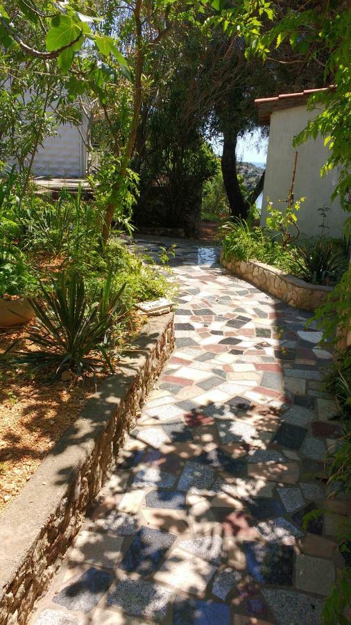 Apartments Bassi Stara Baška Dış mekan fotoğraf