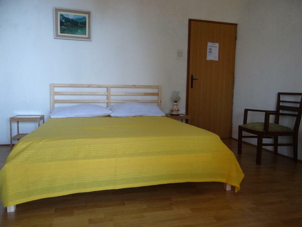 Apartments Bassi Stara Baška Dış mekan fotoğraf
