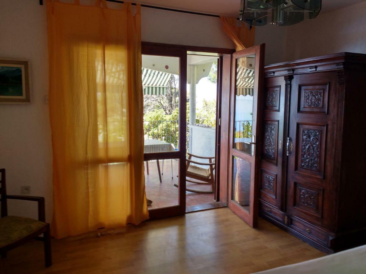 Apartments Bassi Stara Baška Dış mekan fotoğraf