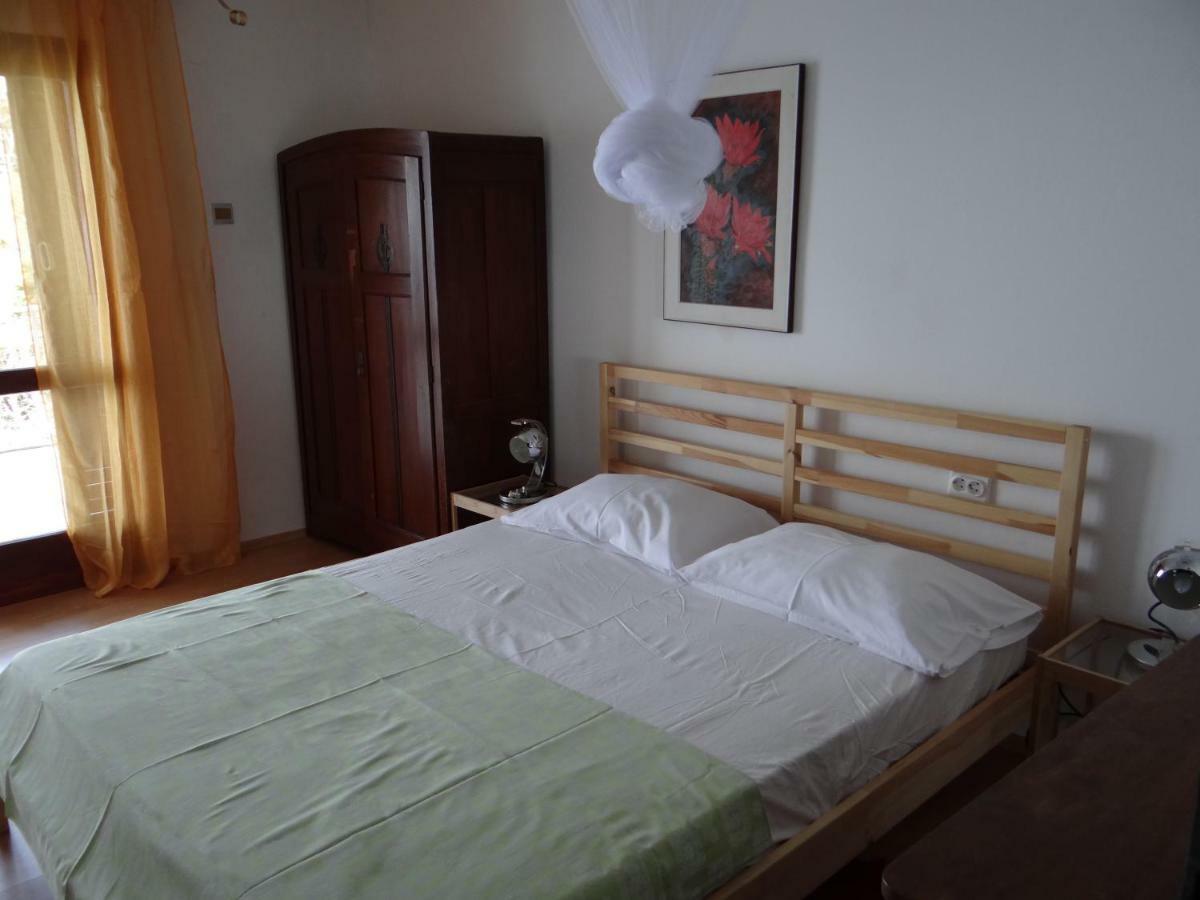 Apartments Bassi Stara Baška Dış mekan fotoğraf